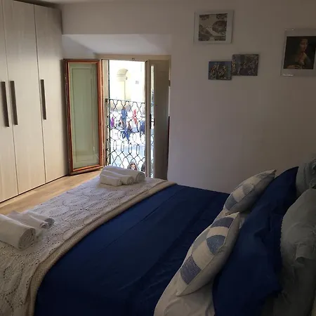 Vendégház La Tana Dei Leoni *