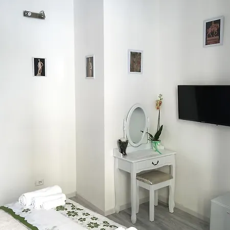 La Tana Dei Leoni Гостевой дом 4*