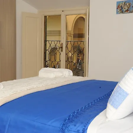 La Tana Dei Leoni Гостевой дом 4*